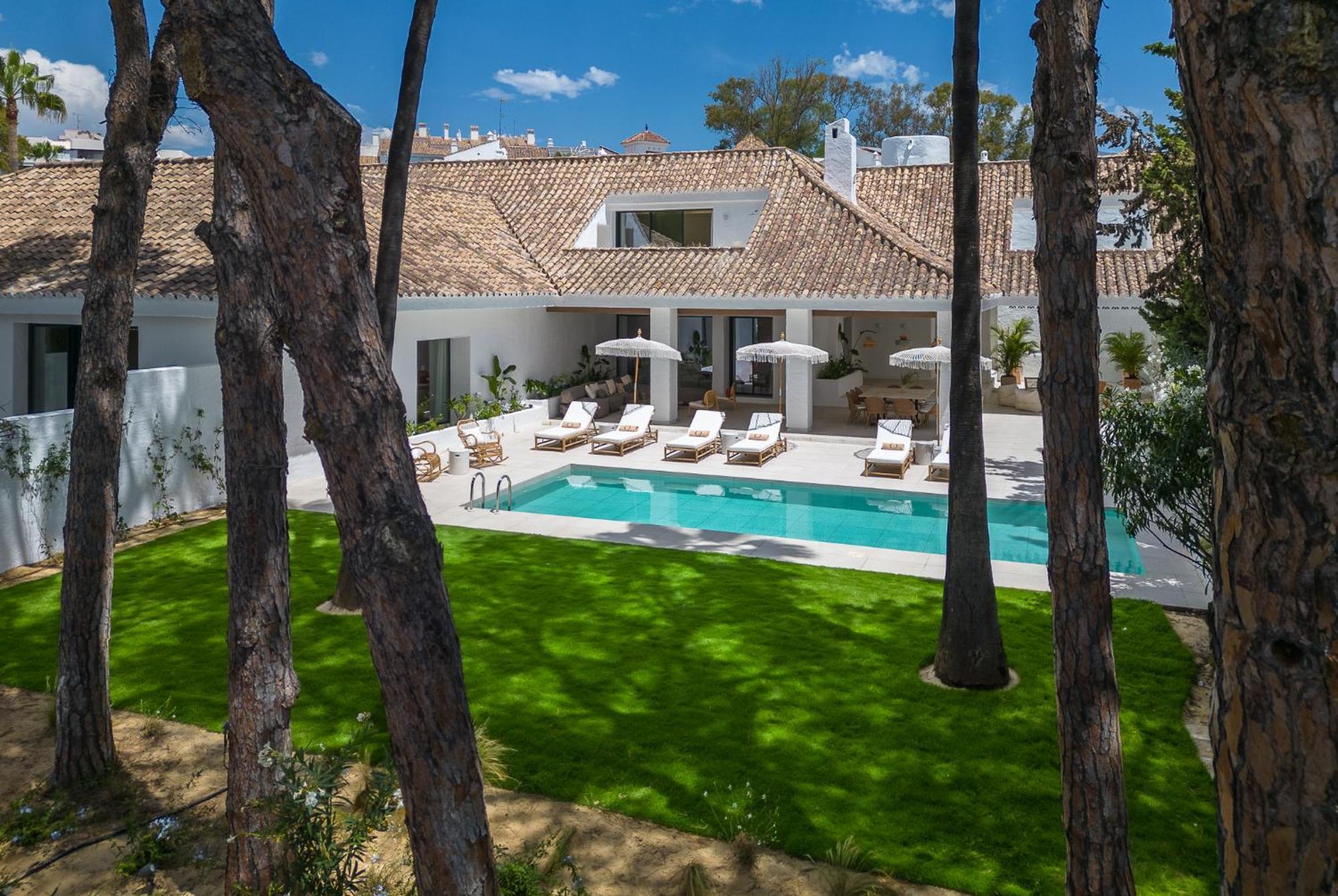 Villa Marina Marbella Oda fotoğraf